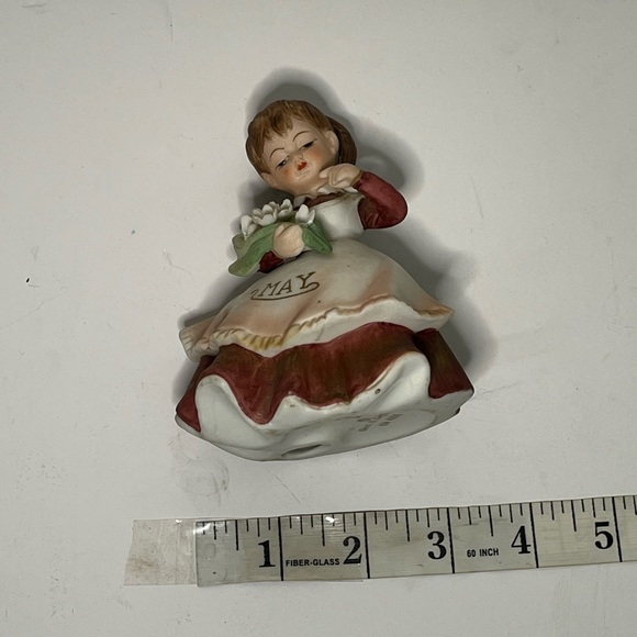 Vintage Lefon Girl with flowers May - Picture 4 of 6